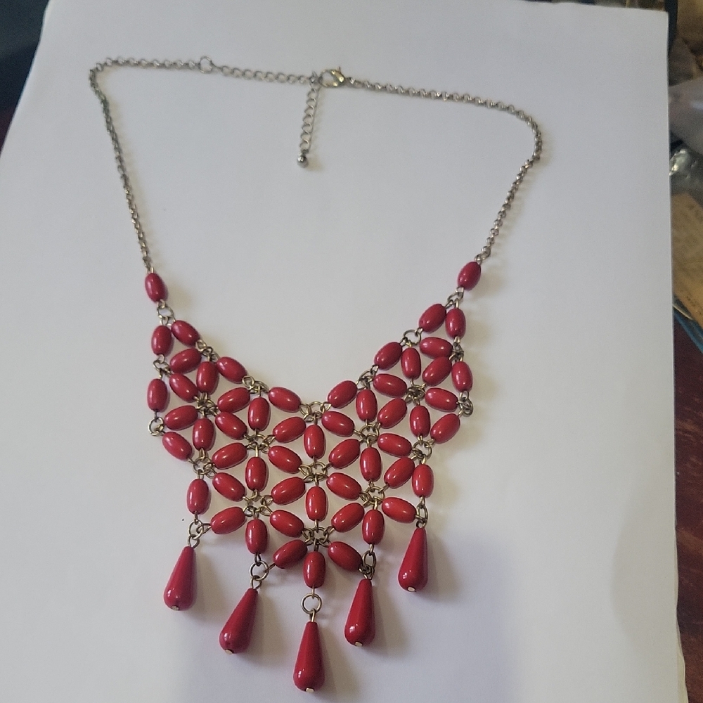 Elegant Red Statement Necklace